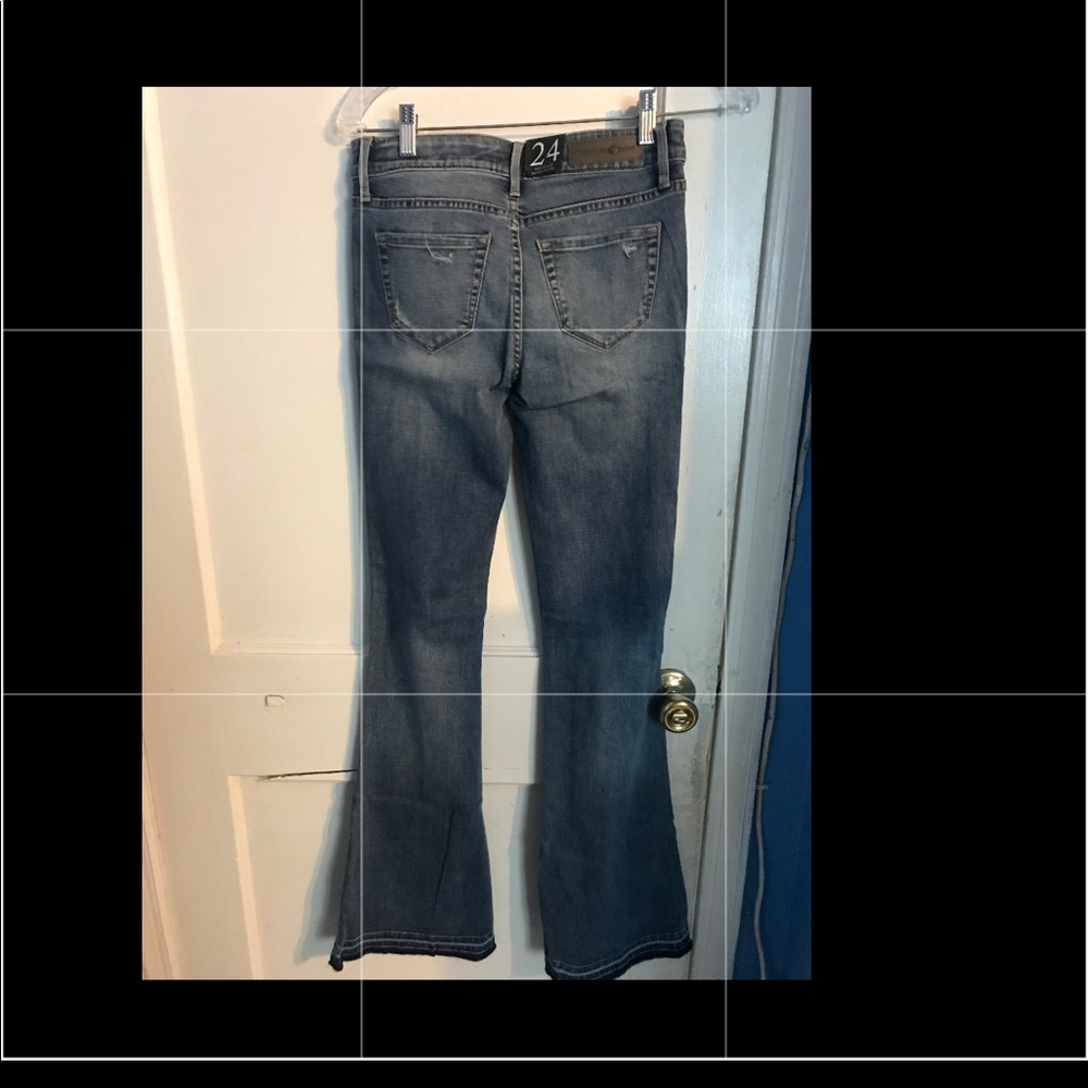 Jeans - Picture 4 of 4